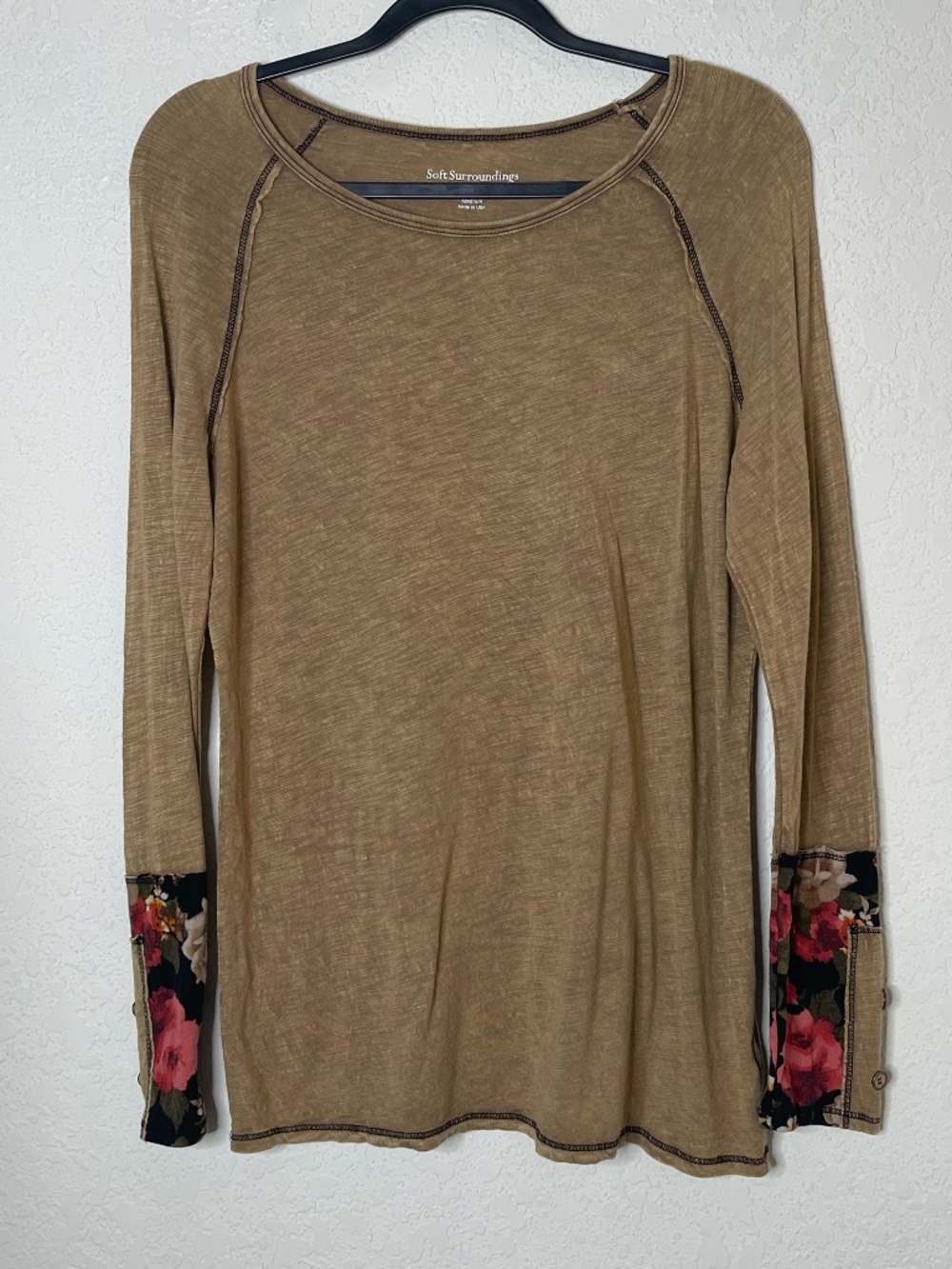 Soft Surroundings Womens Sz M Long Sleeve Top Floral Cuff USA Boho Brown